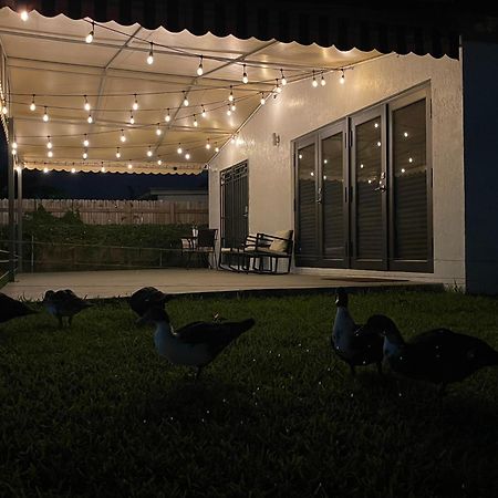 Lyz Miami Ξενοδοχείο Coral Gables Εξωτερικό φωτογραφία