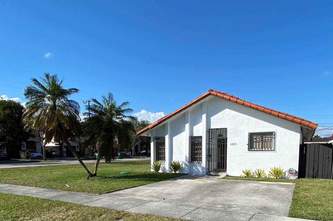 Lyz Miami Ξενοδοχείο Coral Gables Εξωτερικό φωτογραφία